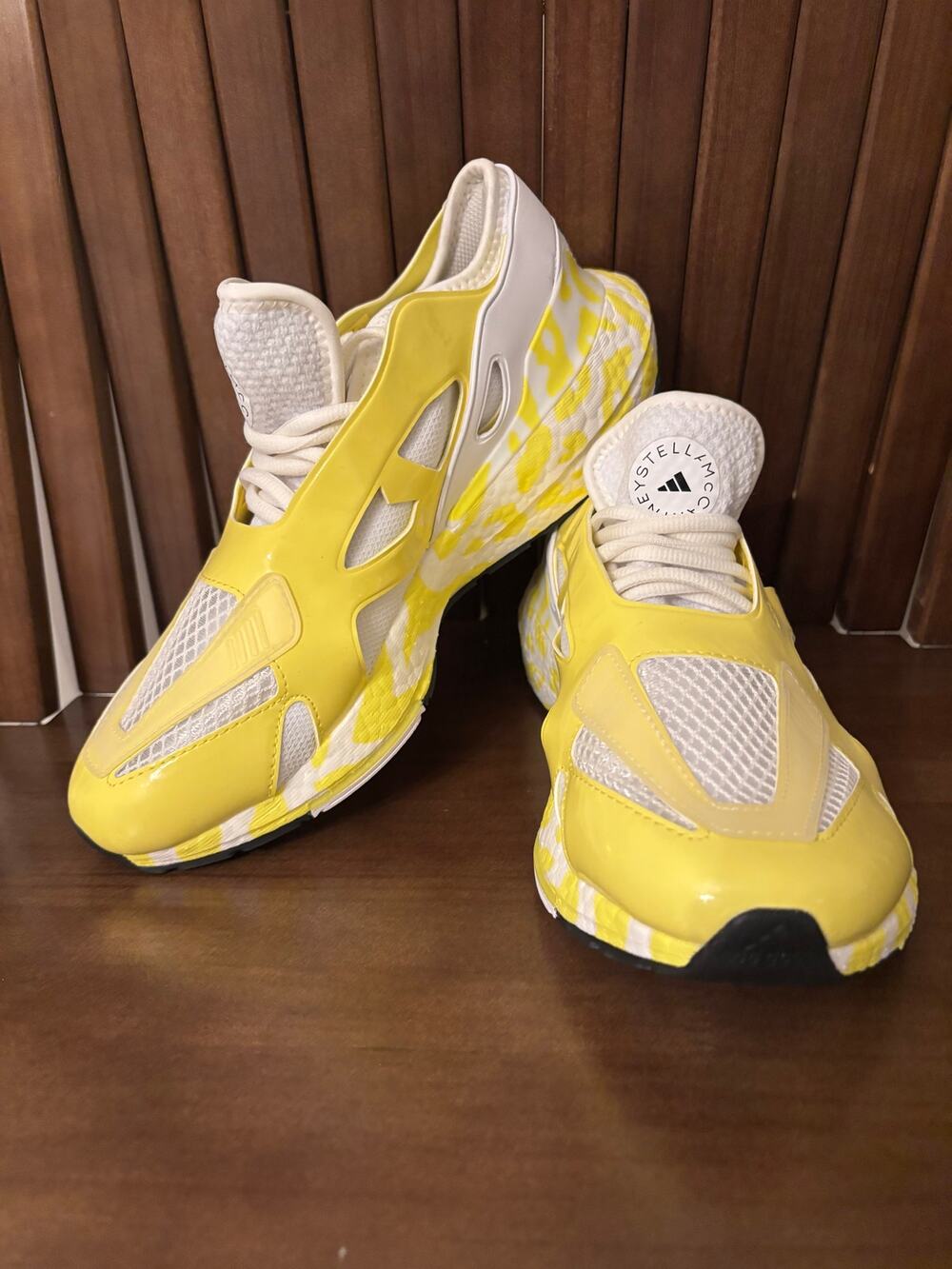 Adidas by Stella McCartney Ultraboost 22 Women's Size 9